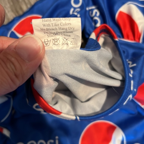 Girls Pepsi dress. Soft stretchy material. Size 5/6T-XL. Ruffled like sleeves - Picture 4 of 5